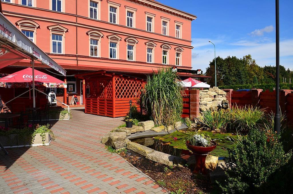 Grand Hotel Jaroměř Exterior foto